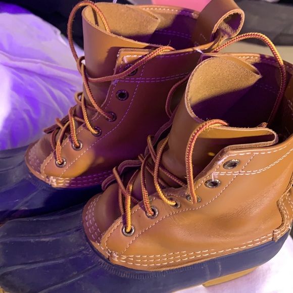 LL Bean boots. Navy size 8 - Picture 3 of 6